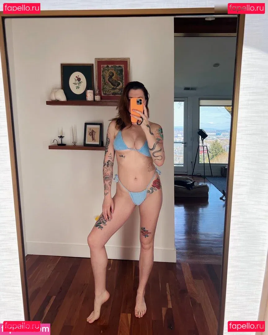 Ireland Baldwin Onlyfans Photo Gallery 