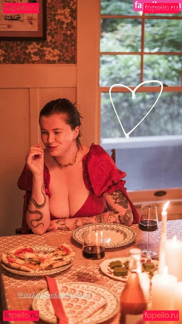 Ireland Baldwin Onlyfans Photo Gallery 