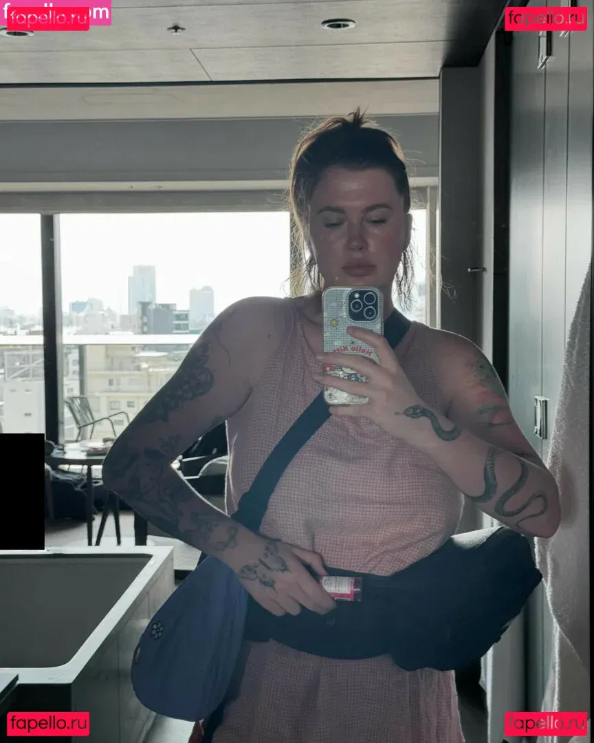 Ireland Baldwin Onlyfans Photo Gallery 