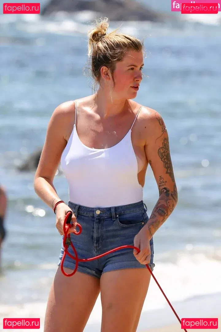 Ireland Baldwin Onlyfans Photo Gallery 