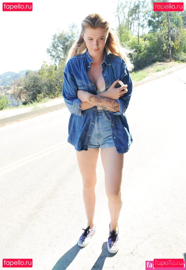 Ireland Baldwin Onlyfans Photo Gallery 
