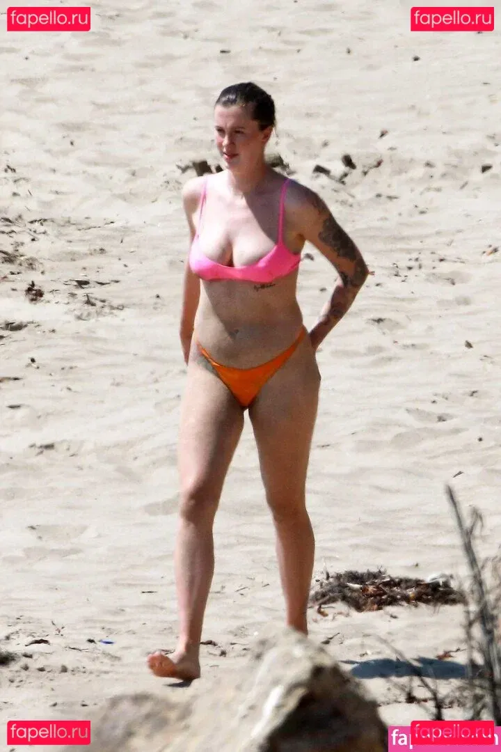 Ireland Baldwin Onlyfans Photo Gallery 