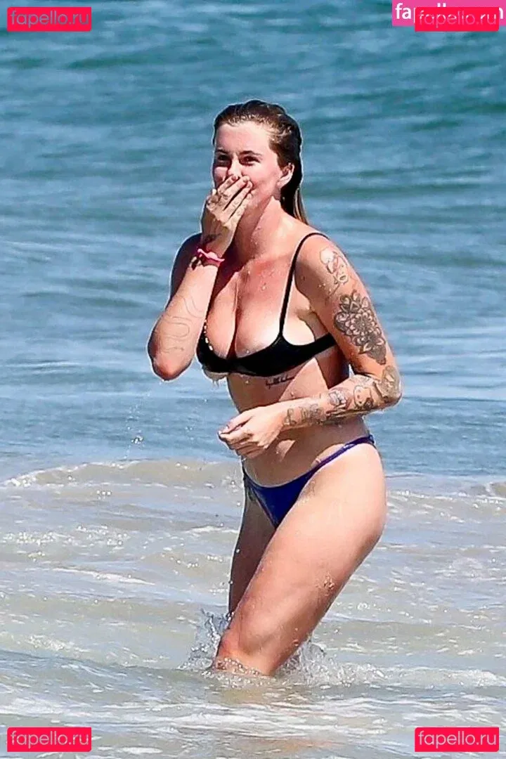 Ireland Baldwin Onlyfans Photo Gallery 