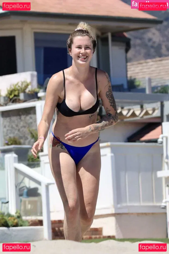 Ireland Baldwin Onlyfans Photo Gallery 