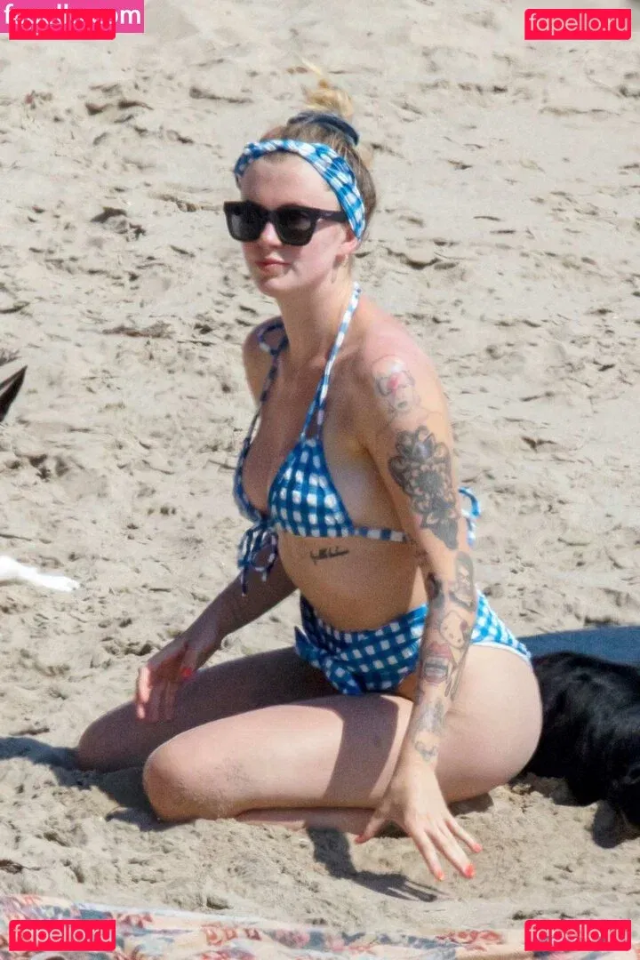 Ireland Baldwin Onlyfans Photo Gallery 