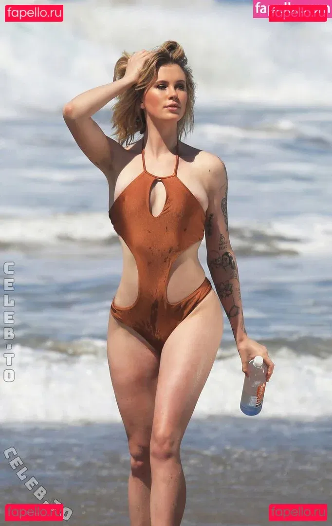 Ireland Baldwin Onlyfans Photo Gallery 