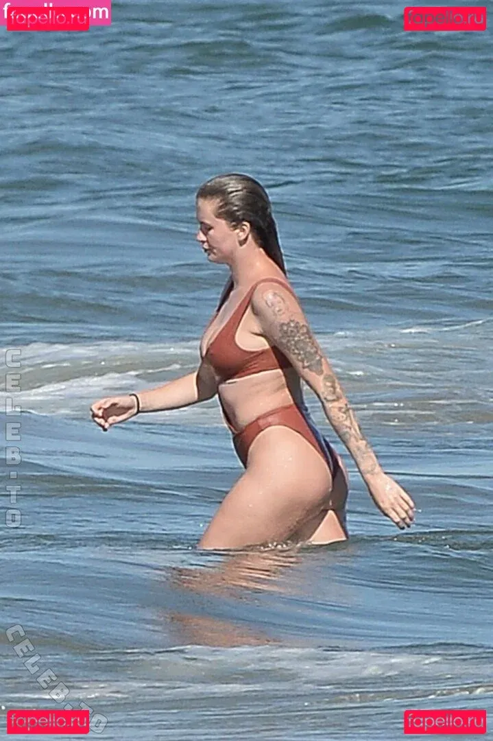 Ireland Baldwin Onlyfans Photo Gallery 