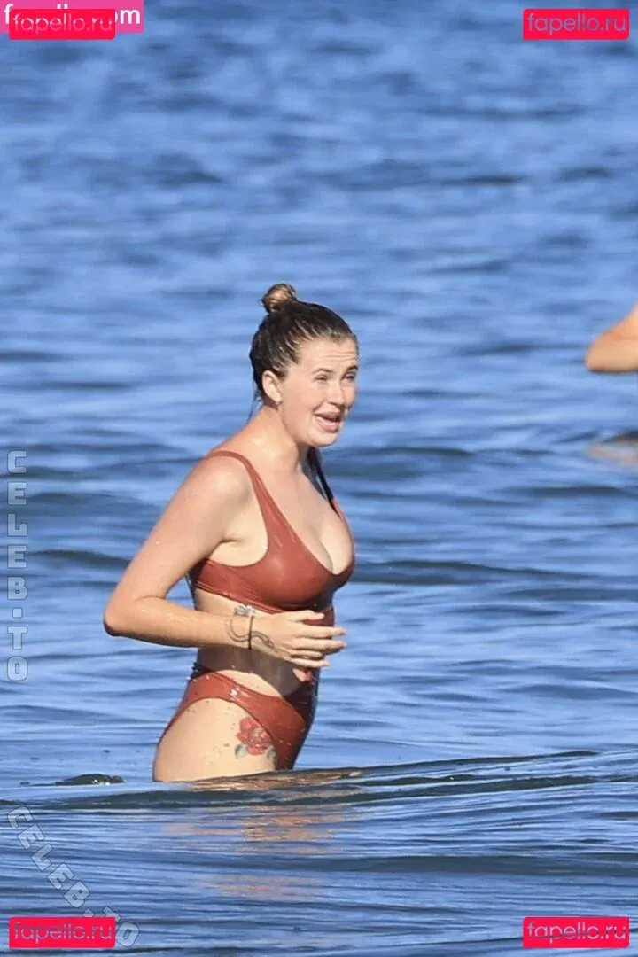 Ireland Baldwin Onlyfans Photo Gallery 