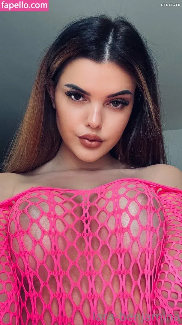 Lara Benjamina Winter Onlyfans Photo Gallery 