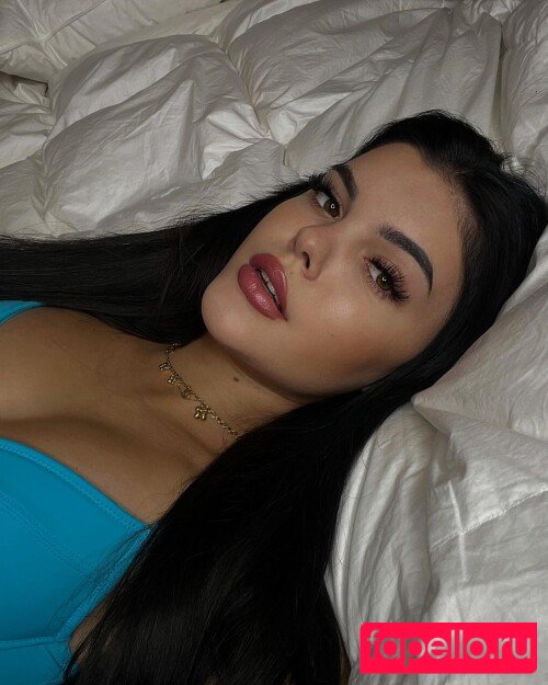 Lara Benjamina Winter Onlyfans Photo Gallery 