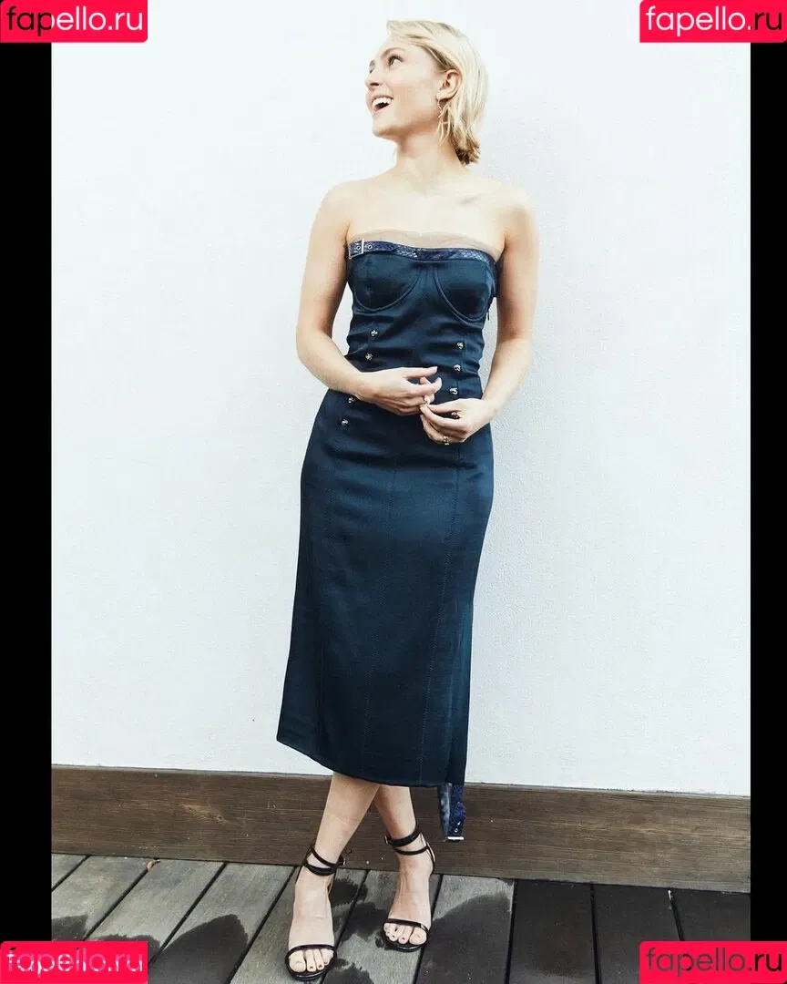 AnnaSophia Robb Onlyfans Photo Gallery 