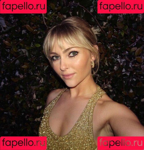 AnnaSophia Robb Onlyfans Photo Gallery 