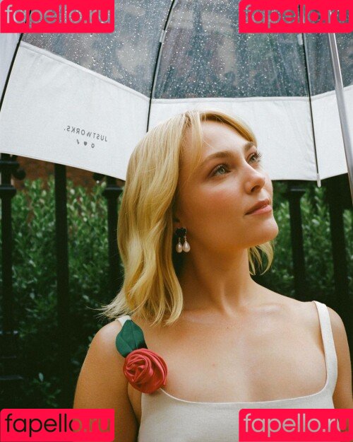 AnnaSophia Robb Onlyfans Photo Gallery 