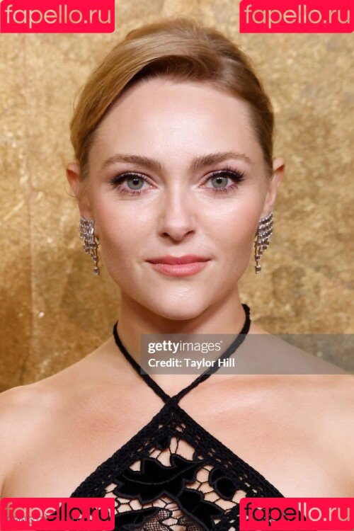 AnnaSophia Robb Onlyfans Photo Gallery 