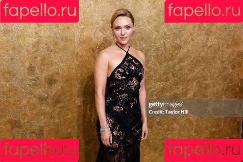 AnnaSophia Robb Onlyfans Photo Gallery 