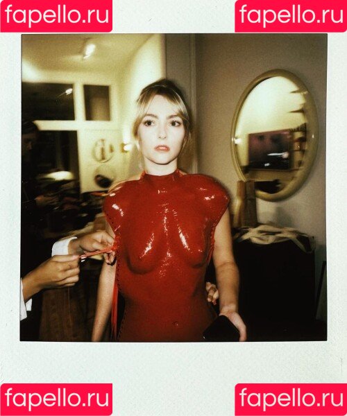 AnnaSophia Robb Onlyfans Photo Gallery 