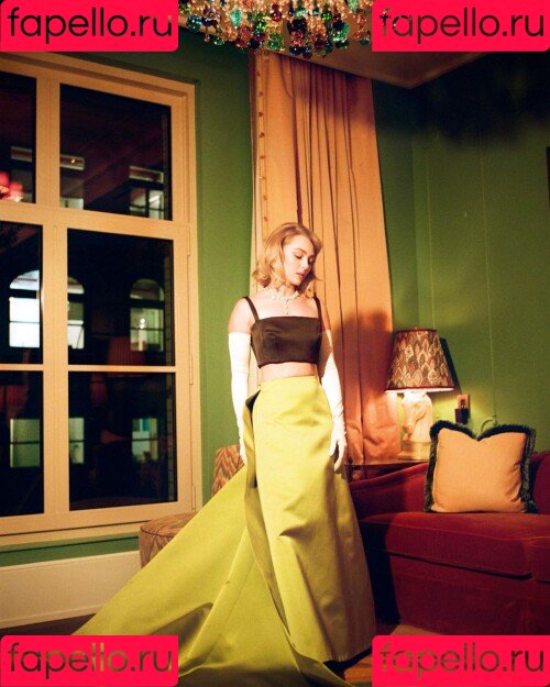 AnnaSophia Robb Onlyfans Photo Gallery 