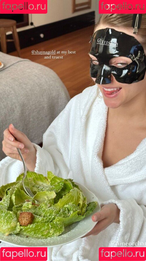 AnnaSophia Robb Onlyfans Photo Gallery 