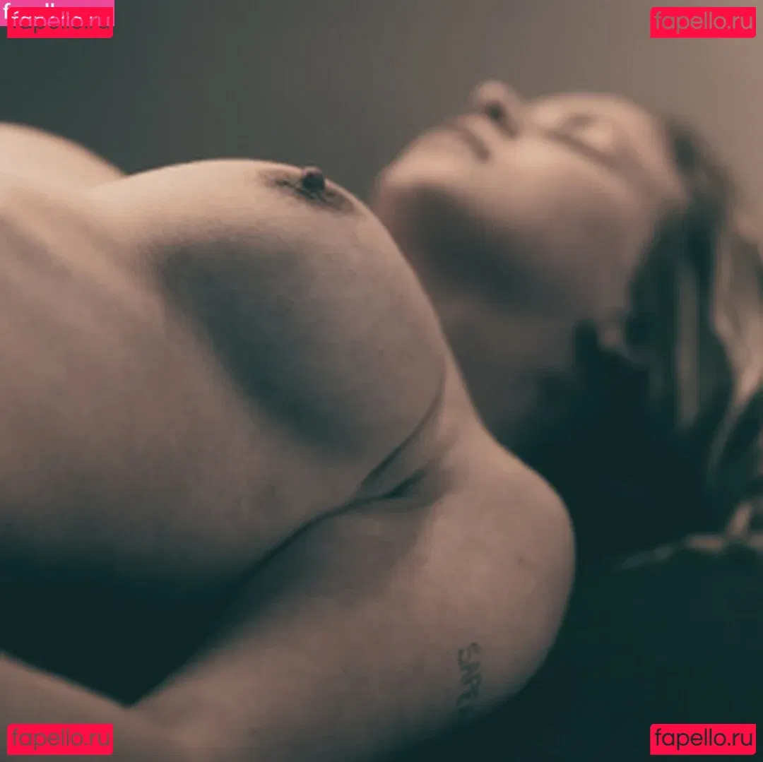 Mynte Muse Onlyfans Photo Gallery 