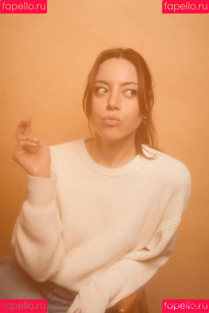 Aubrey Plaza Onlyfans Photo Gallery 