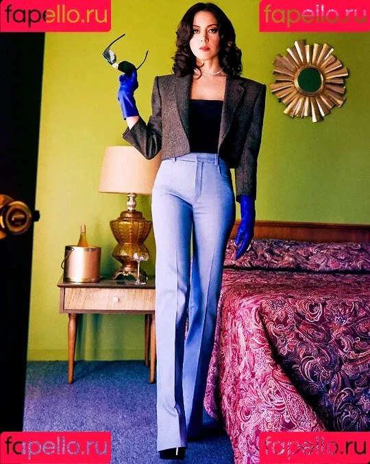 Aubrey Plaza Onlyfans Photo Gallery 