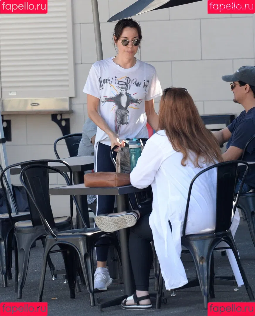 Aubrey Plaza Onlyfans Photo Gallery 