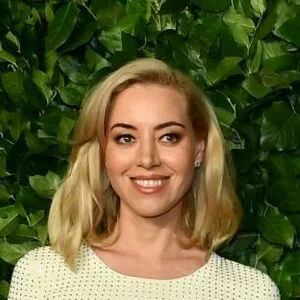 Aubrey Plaza Onlyfans Photo Gallery 
