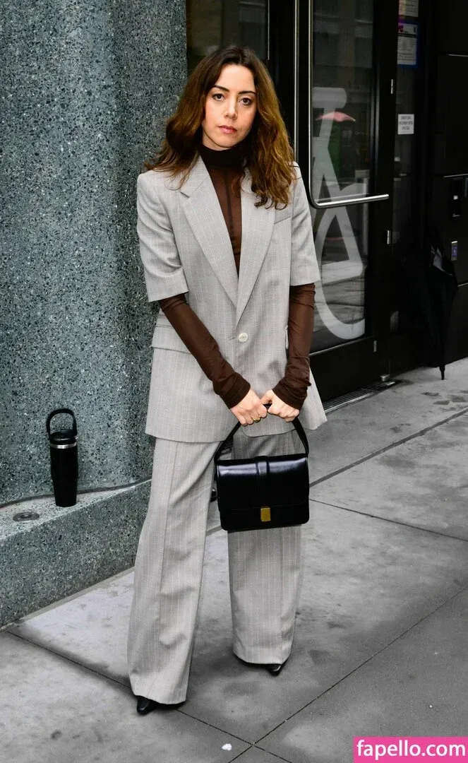 Aubrey Plaza Onlyfans Photo Gallery 