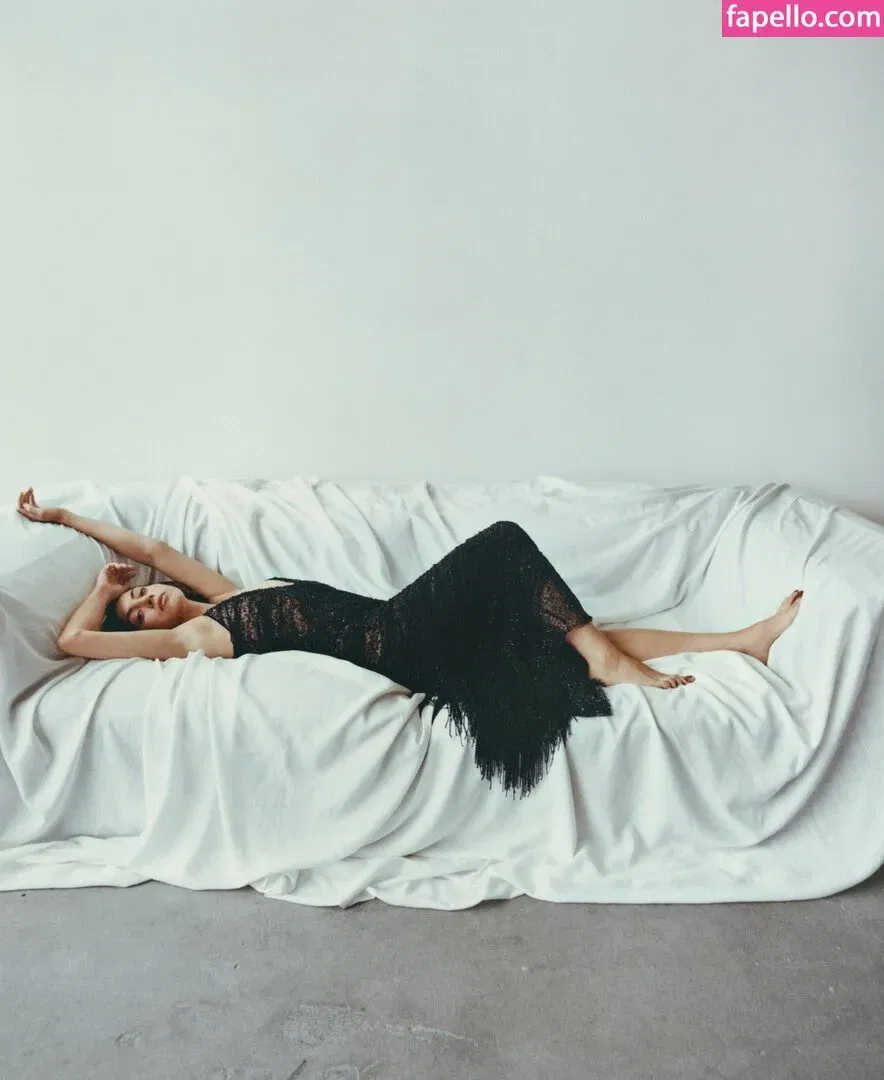 Aubrey Plaza Onlyfans Photo Gallery 