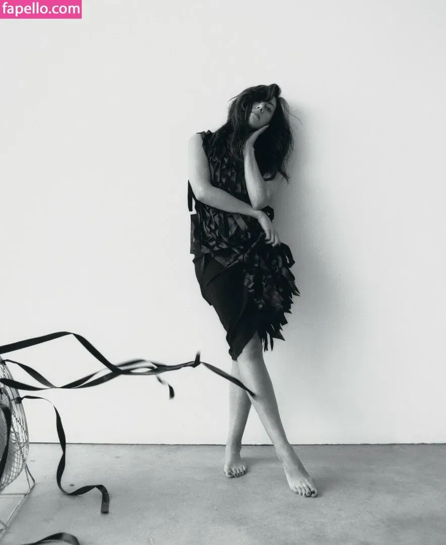 Aubrey Plaza Onlyfans Photo Gallery 