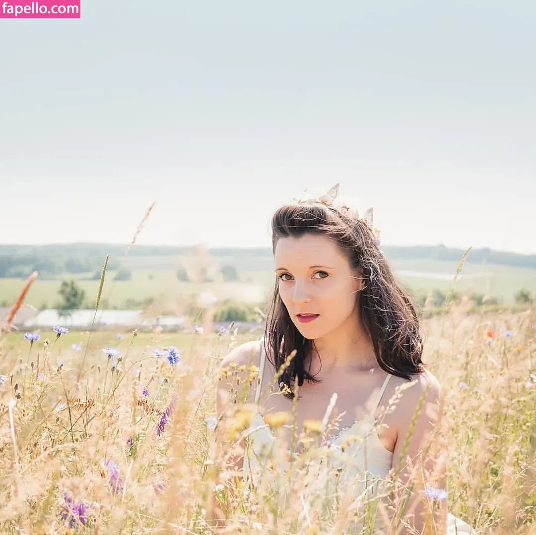 ivywrenxo Onlyfans Photo Gallery 