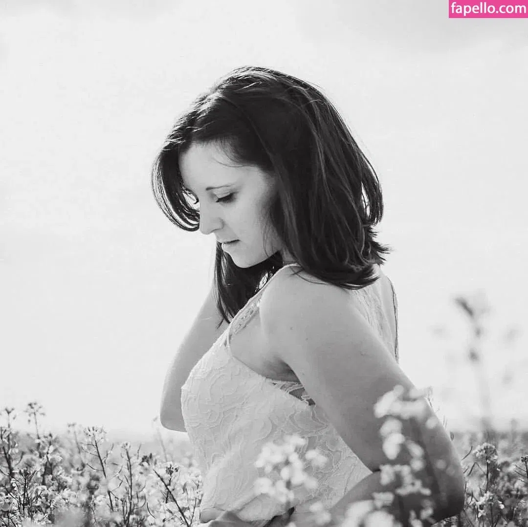 ivywrenxo Onlyfans Photo Gallery 