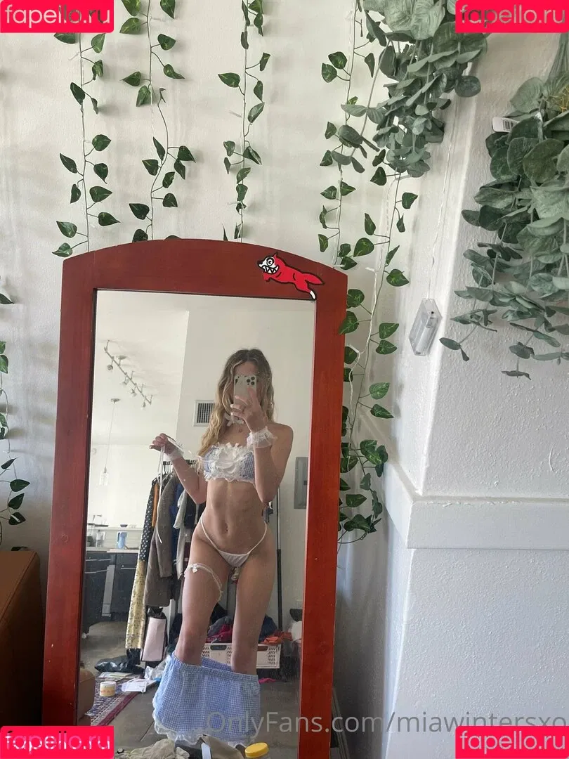 miawintersxo Onlyfans Photo Gallery 