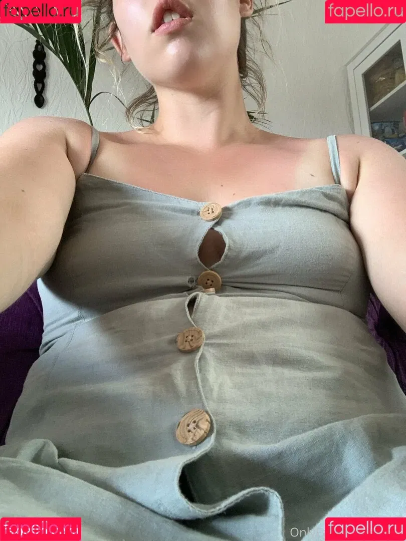 eatee Onlyfans Photo Gallery 