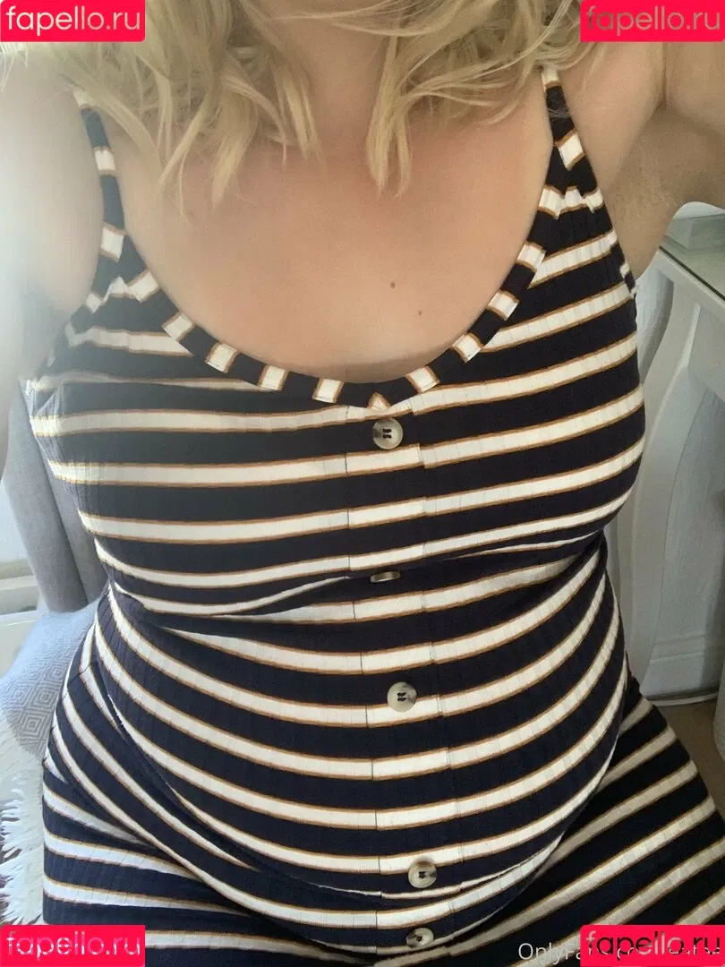 eatee Onlyfans Photo Gallery 