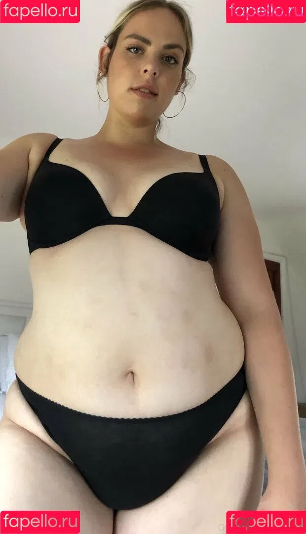 eatee Onlyfans Photo Gallery 
