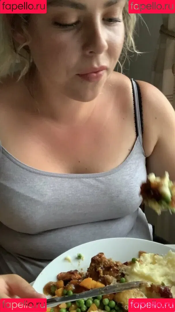 eatee Onlyfans Photo Gallery 