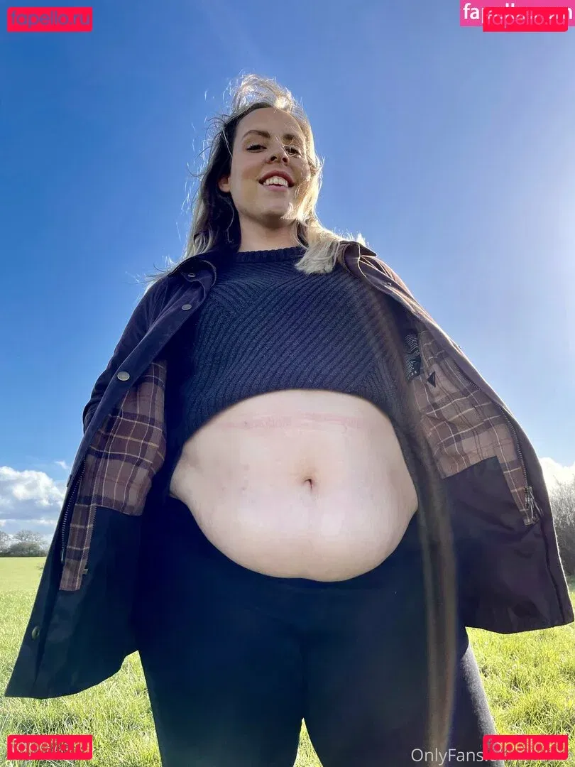 eatee Onlyfans Photo Gallery 