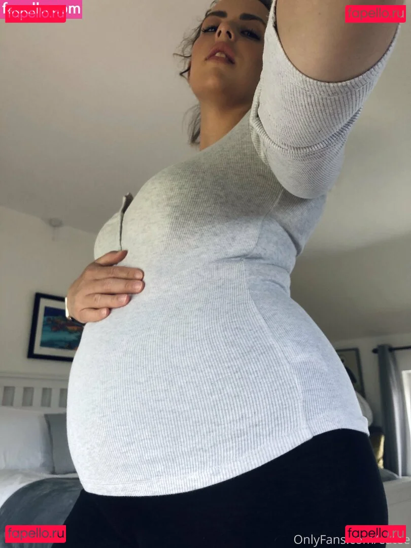 eatee Onlyfans Photo Gallery 