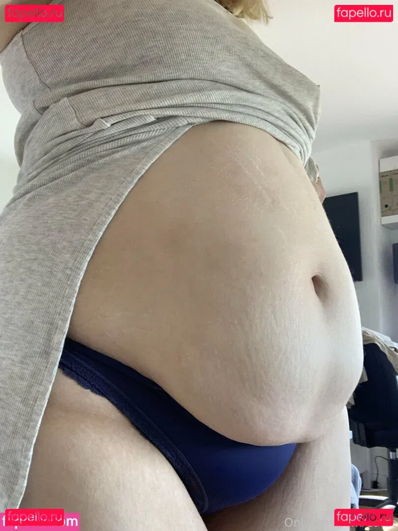 eatee Onlyfans Photo Gallery 