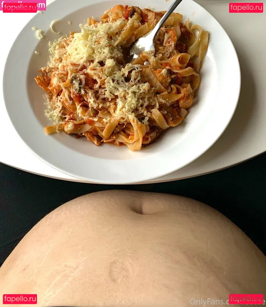 eatee Onlyfans Photo Gallery 