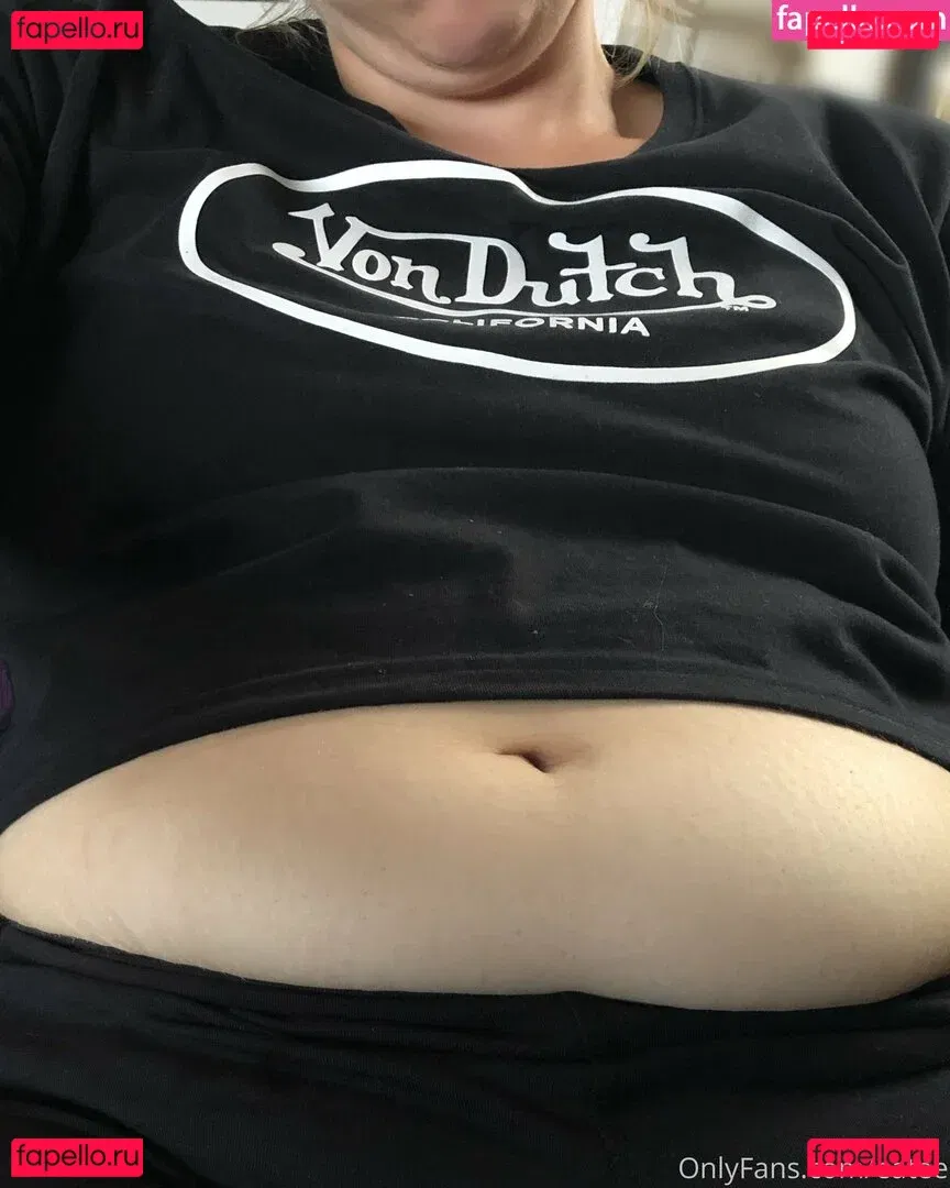 eatee Onlyfans Photo Gallery 