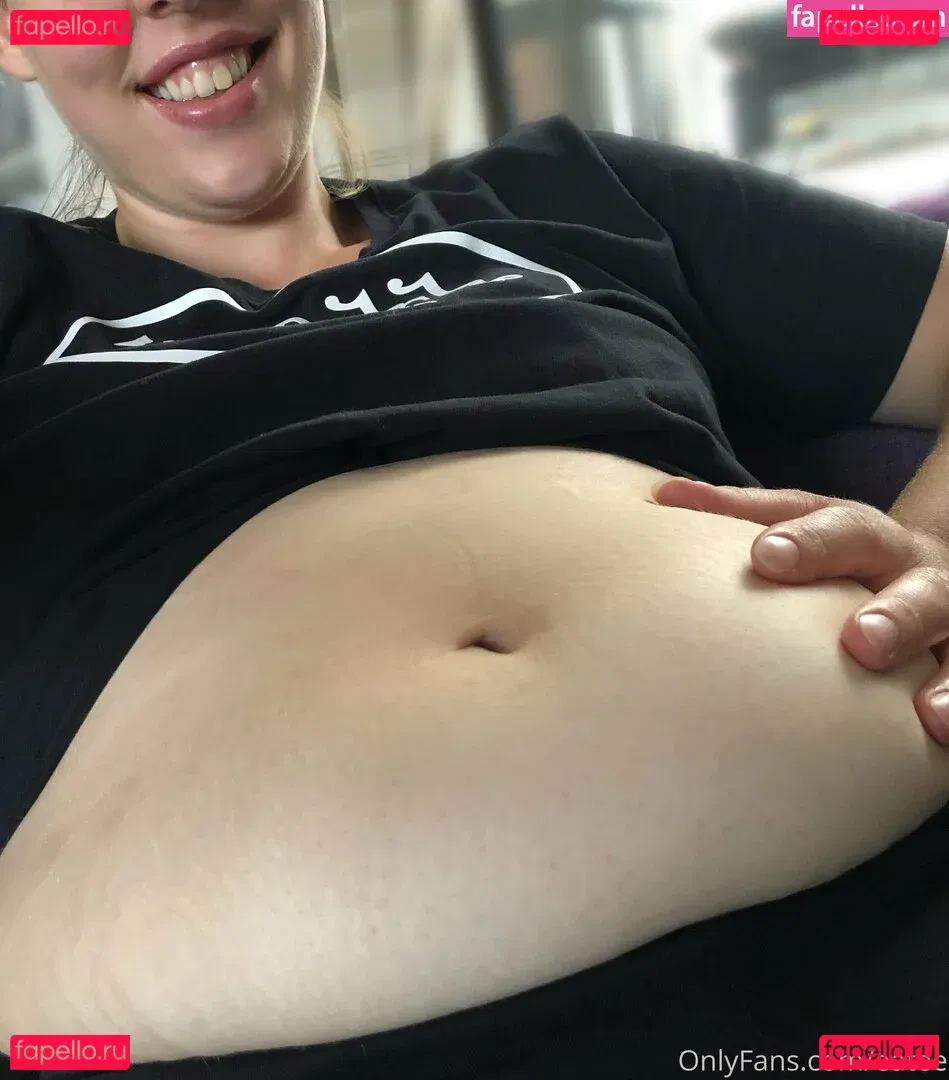 eatee Onlyfans Photo Gallery 