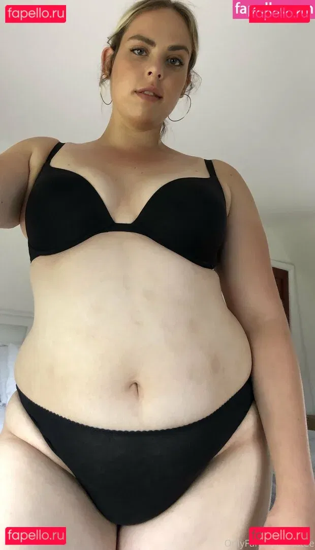 eatee Onlyfans Photo Gallery 