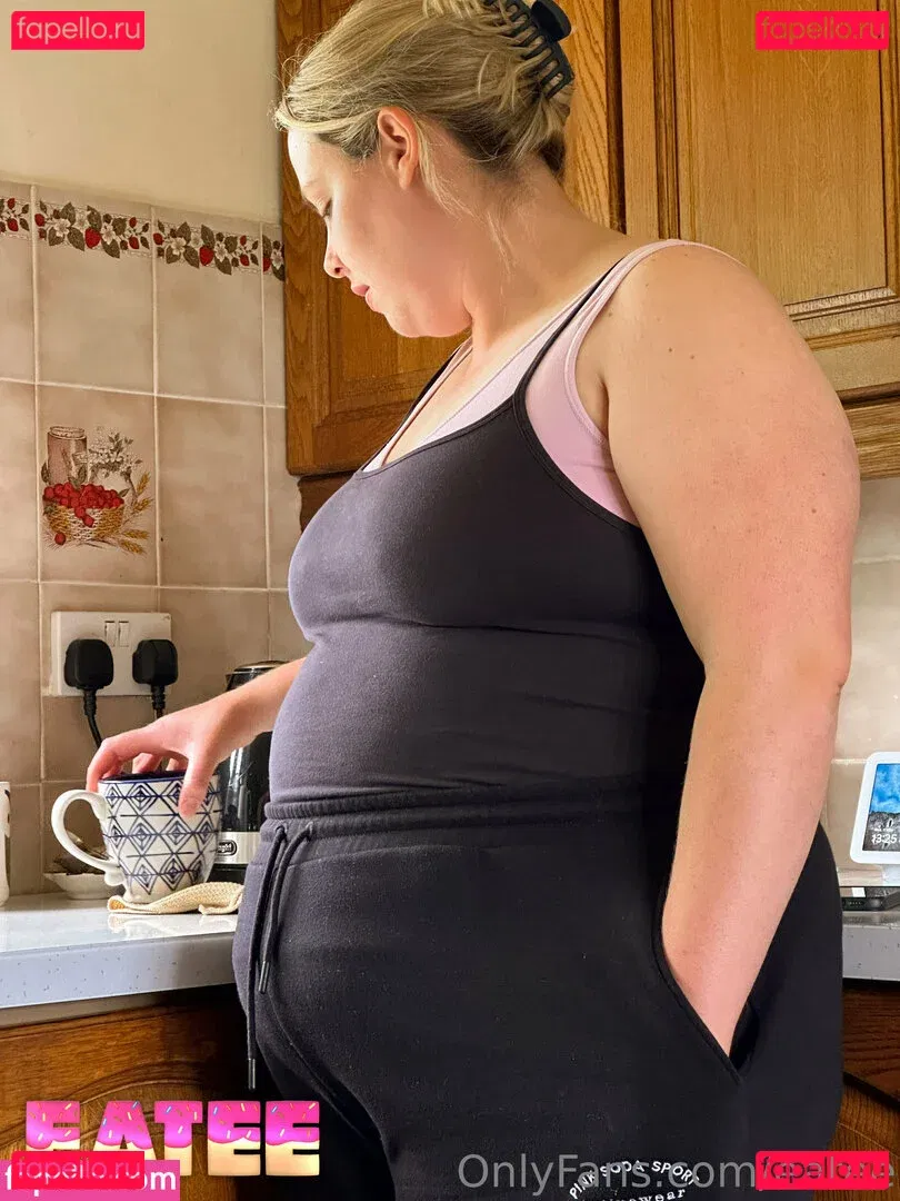 eatee Onlyfans Photo Gallery 