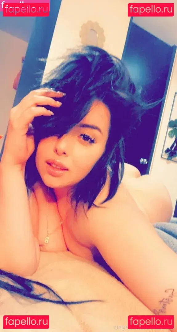 alisoncraft Onlyfans Photo Gallery 