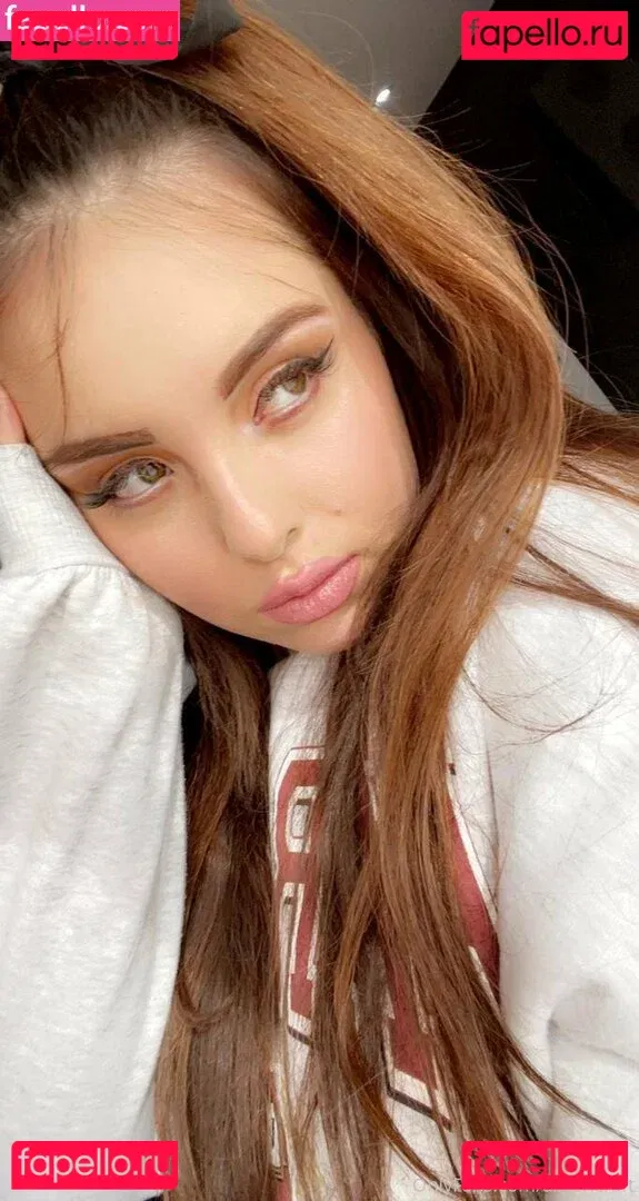 alisoncraft Onlyfans Photo Gallery 