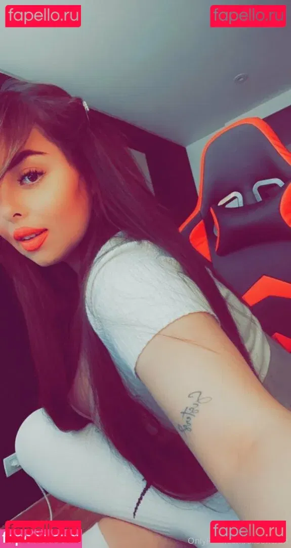 alisoncraft Onlyfans Photo Gallery 