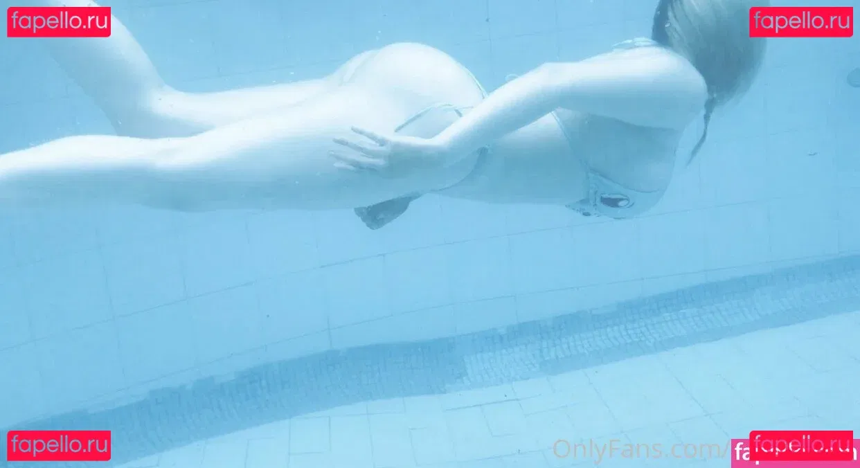 alisoncraft Onlyfans Photo Gallery 