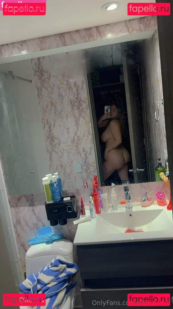 alisoncraft Onlyfans Photo Gallery 